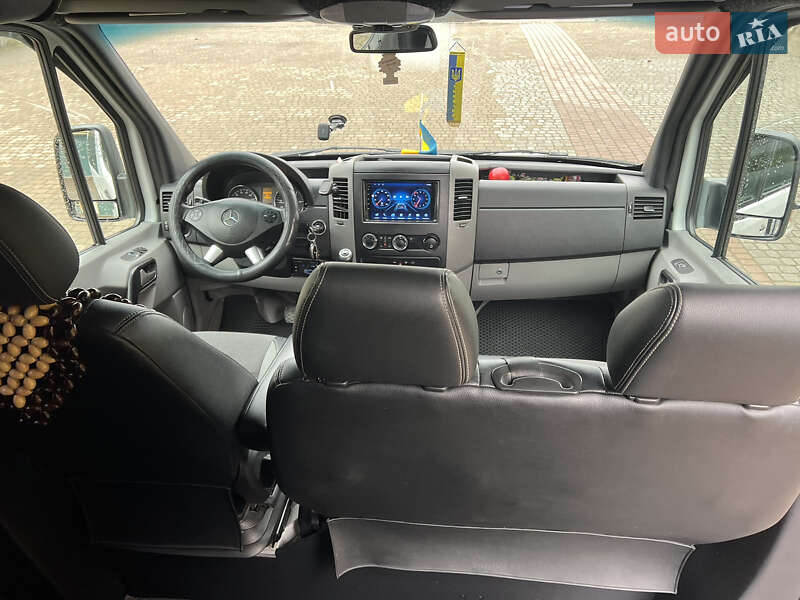 Микроавтобус Mercedes-Benz Sprinter 2016 в Долине