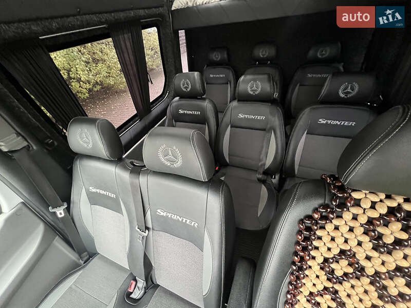 Микроавтобус Mercedes-Benz Sprinter 2016 в Долине