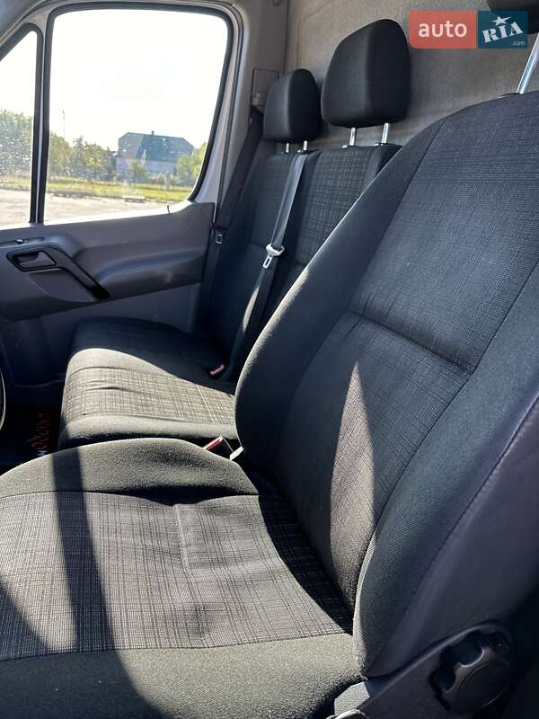 Грузовой фургон Mercedes-Benz Sprinter 2015 в Ковеле