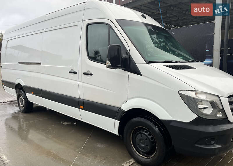 Микроавтобус грузовой (до 3,5т) Mercedes-Benz Sprinter 2015 в Ивано-Франковске