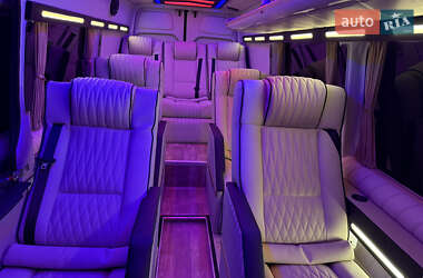 Микроавтобус Mercedes-Benz Sprinter 2017 в 