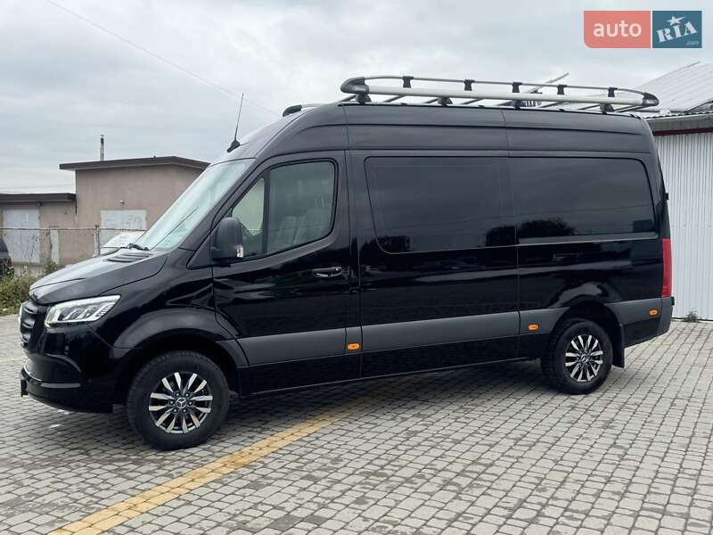 Грузопассажирский фургон Mercedes-Benz Sprinter 2021 в Ивано-Франковске