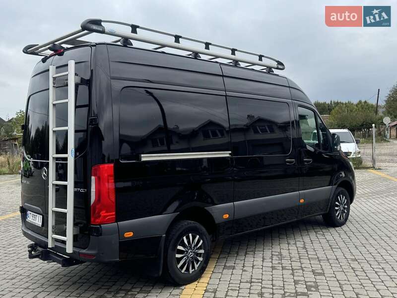 Грузопассажирский фургон Mercedes-Benz Sprinter 2021 в Ивано-Франковске