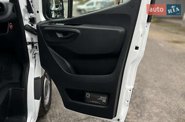 Вантажний фургон Mercedes-Benz Sprinter 2021 в 