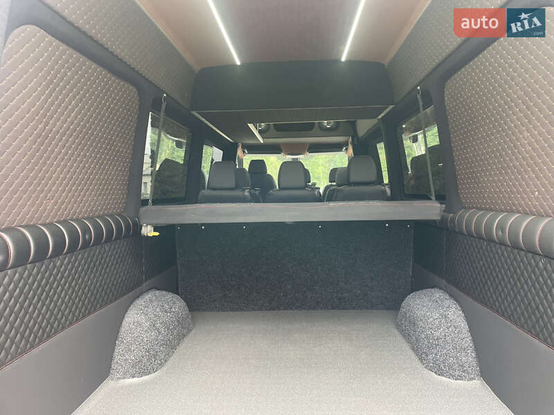 Микроавтобус Mercedes-Benz Sprinter 2020 в Дубно