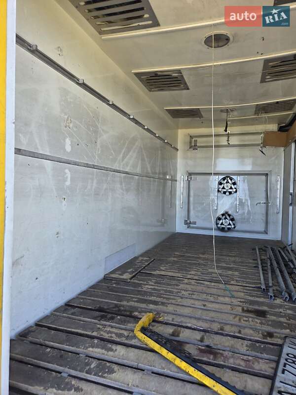 Для перевезення тварин Mercedes-Benz Sprinter 2003 в Бучі фото 11 Для перевезення тварин Mercedes-Benz Sprinter 2003 в Бучі