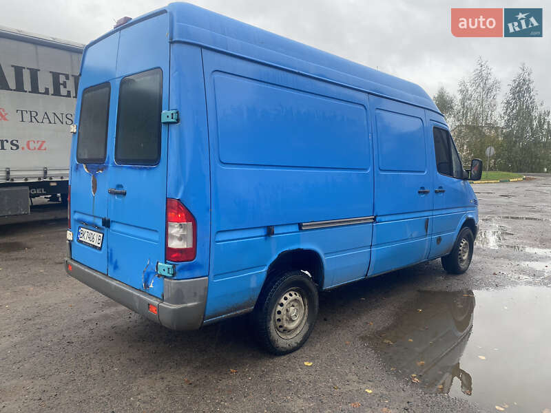 Грузопассажирский фургон Mercedes-Benz Sprinter 2005 в Костополе