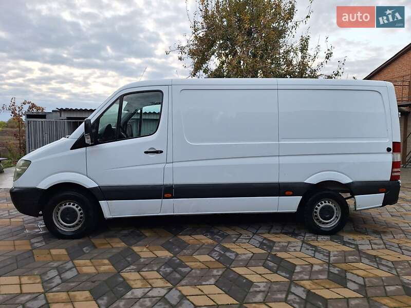Грузовой фургон Mercedes-Benz Sprinter 2009 в Городище
