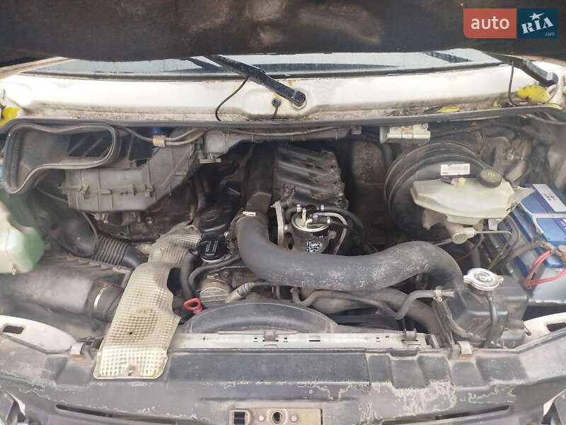 Вантажопасажирський фургон Mercedes-Benz Sprinter 2005 в Тернополі