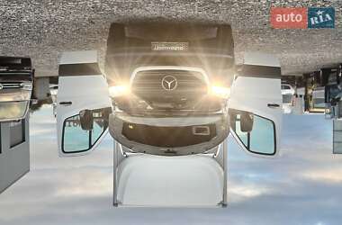 Вантажний фургон Mercedes-Benz Sprinter 2021 в 