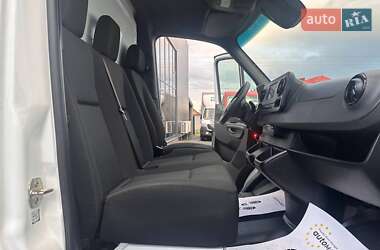 Вантажний фургон Mercedes-Benz Sprinter 2021 в 