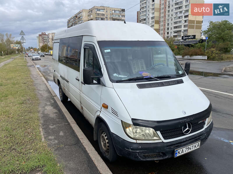 Грузовой фургон Mercedes-Benz Sprinter 2004 в Киеве