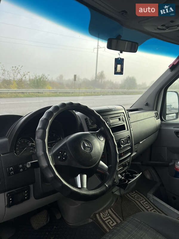 Mercedes-Benz Sprinter 2009
