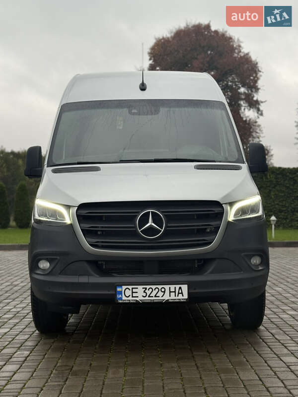 Грузовой фургон Mercedes-Benz Sprinter 2019 в Черновцах
