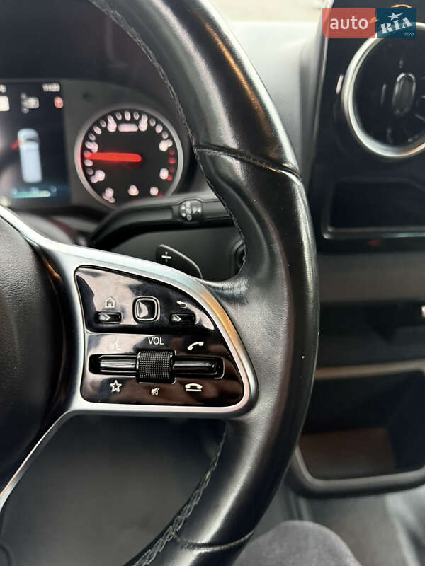 Грузовой фургон Mercedes-Benz Sprinter 2019 в Черновцах