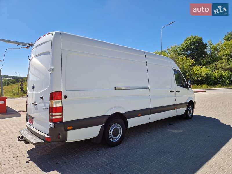 Вантажний фургон Mercedes-Benz Sprinter 2015 в Тернополі фото 3 Вантажний фургон Mercedes-Benz Sprinter 2015 в Тернополі
