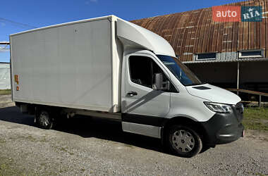 Грузовой фургон Mercedes-Benz Sprinter 2020 в 