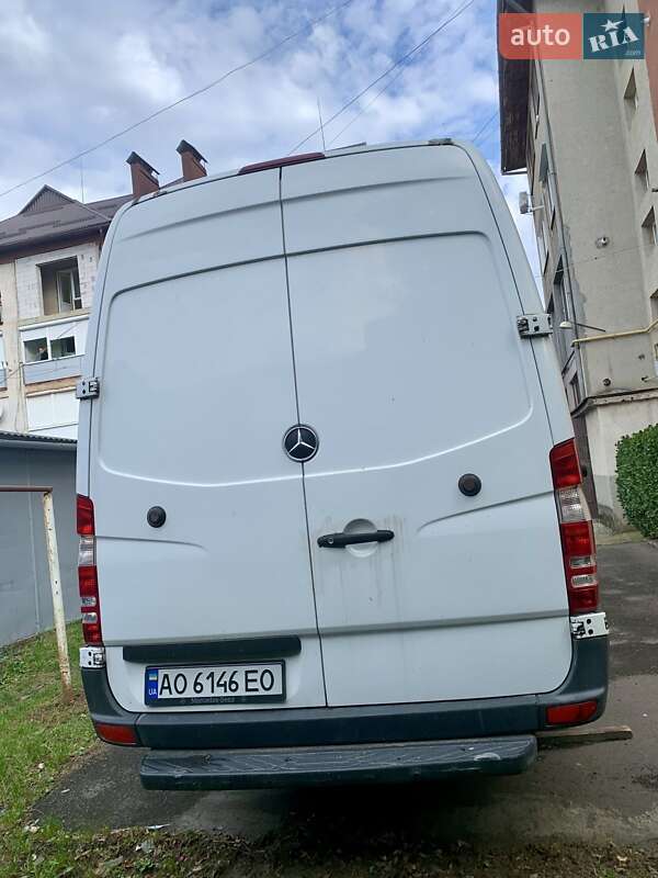 Микроавтобус грузовой (до 3,5т) Mercedes-Benz Sprinter 2015 в Мукачево