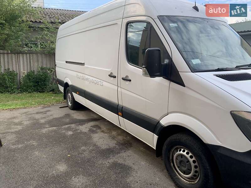 Микроавтобус грузовой (до 3,5т) Mercedes-Benz Sprinter 2015 в Мукачево