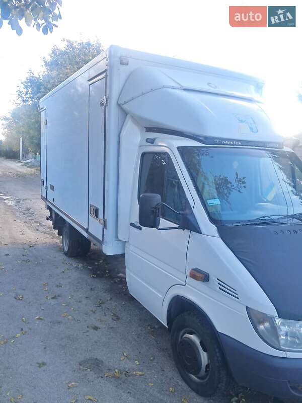 Грузопассажирский фургон Mercedes-Benz Sprinter 2004 в Кропивницком фото 3 Грузопассажирский фургон Mercedes-Benz Sprinter 2004 в Кропивницком
