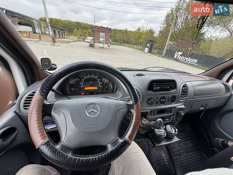 Микроавтобус Mercedes-Benz Sprinter 2005 в Калуше
