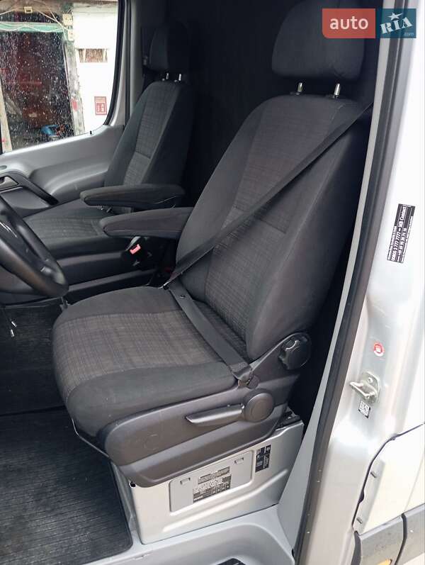 Грузовой фургон Mercedes-Benz Sprinter 2016 в Кременце