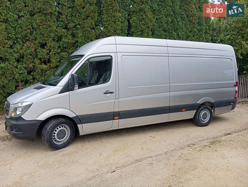Грузовой фургон Mercedes-Benz Sprinter 2016 в Кременце