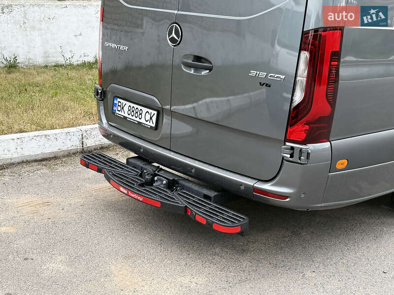 Вантажний фургон Mercedes-Benz Sprinter 2021 в Рівному