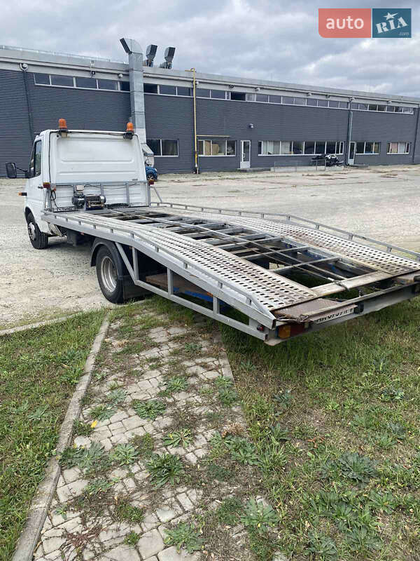 Эвакуатор Mercedes-Benz Sprinter 2004 в Харькове