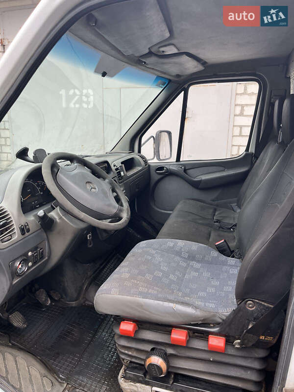 Эвакуатор Mercedes-Benz Sprinter 2004 в Харькове