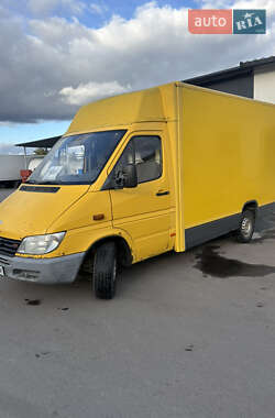 Грузовой фургон Mercedes-Benz Sprinter 2002 в Брошневе-Осаде