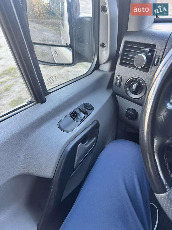 Микроавтобус Mercedes-Benz Sprinter 2013 в Сарнах