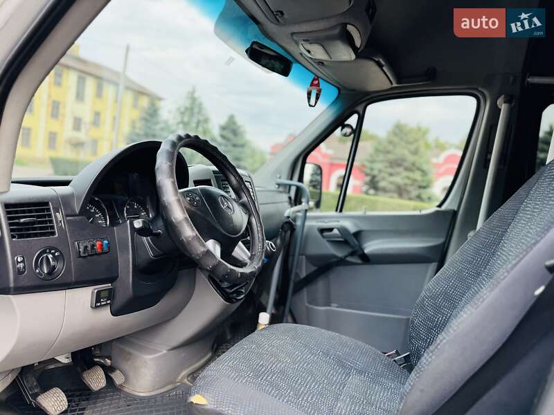 Мікроавтобус Mercedes-Benz Sprinter 2014 в Дніпрі фото 31 Мікроавтобус Mercedes-Benz Sprinter 2014 в Дніпрі