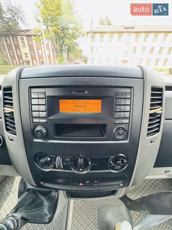 Мікроавтобус Mercedes-Benz Sprinter 2014 в Дніпрі фото 49 Мікроавтобус Mercedes-Benz Sprinter 2014 в Дніпрі