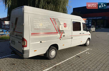 Вантажний фургон Mercedes-Benz Sprinter 2002 в  фото 15 Вантажний фургон Mercedes-Benz Sprinter 2002 в