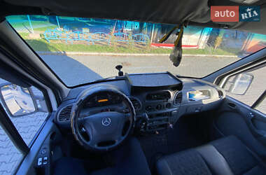 Вантажний фургон Mercedes-Benz Sprinter 2002 в  фото 27 Вантажний фургон Mercedes-Benz Sprinter 2002 в