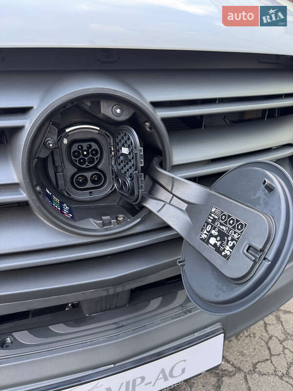 Грузовой фургон Mercedes-Benz Sprinter 2024 в Киеве фото 57 Грузовой фургон Mercedes-Benz Sprinter 2024 в Киеве