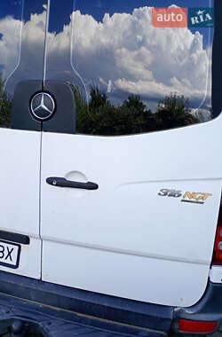 Грузопассажирский фургон Mercedes-Benz Sprinter 2010 в 