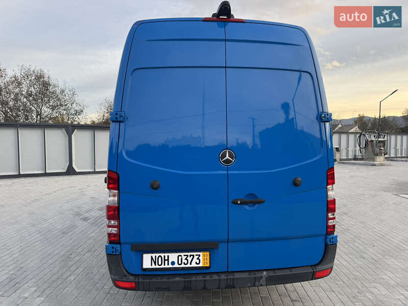 Грузовой фургон Mercedes-Benz Sprinter 2017 в Хусте