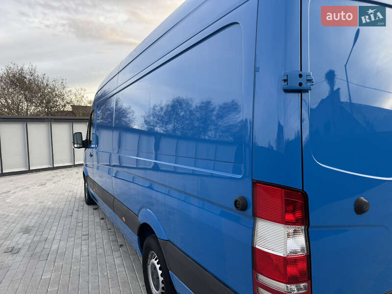 Грузовой фургон Mercedes-Benz Sprinter 2017 в Хусте