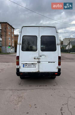 Грузовой фургон Mercedes-Benz Sprinter 2001 в 