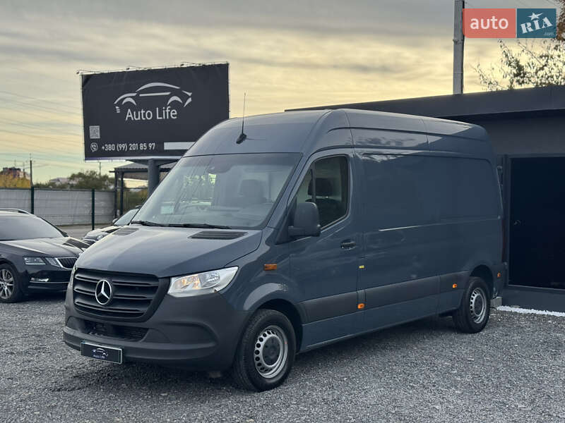 Грузовой фургон Mercedes-Benz Sprinter 2020 в 