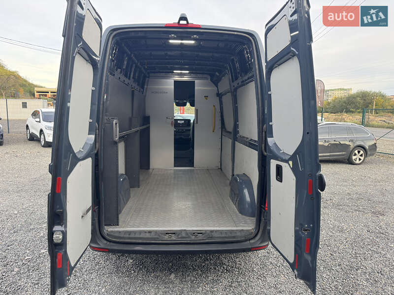 Вантажний фургон Mercedes-Benz Sprinter 2020 в Мукачевому