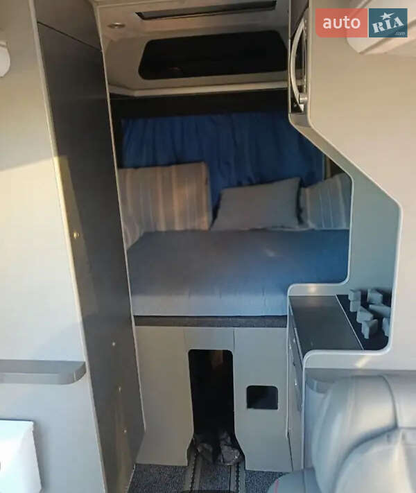 Дом на колесах Mercedes-Benz Sprinter 2013 в Хотине фото 13 Дом на колесах Mercedes-Benz Sprinter 2013 в Хотине