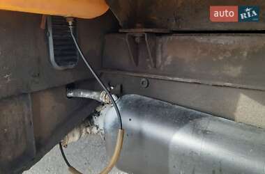 Тентованый Mercedes-Benz Sprinter 2001 в 