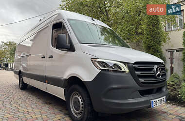 Грузовой фургон Mercedes-Benz Sprinter 2023 в  фото 11 Грузовой фургон Mercedes-Benz Sprinter 2023 в