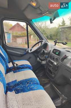 Микроавтобус Mercedes-Benz Sprinter 2006 в 