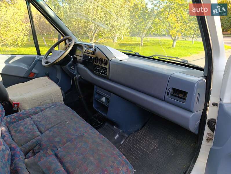 Вантажопасажирський фургон Mercedes-Benz Sprinter 1997 в Городенці