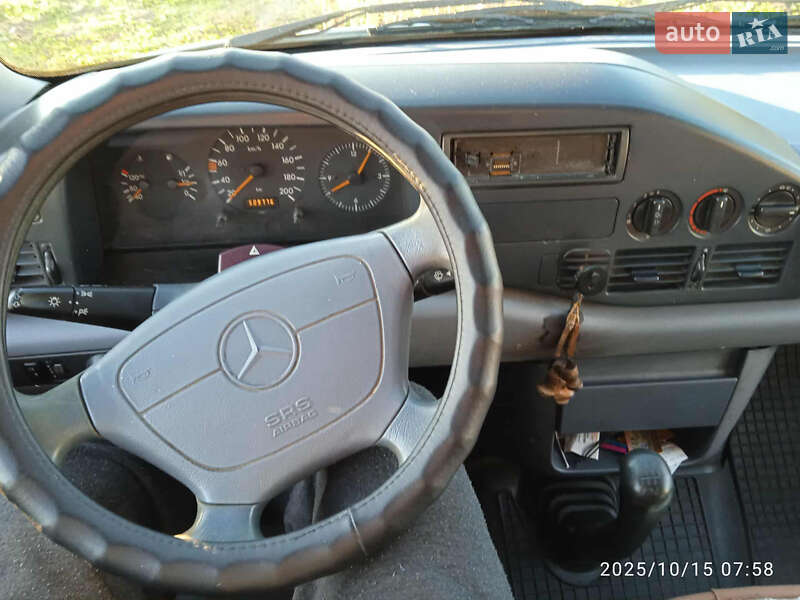 Микроавтобус Mercedes-Benz Sprinter 1999 в Николаеве