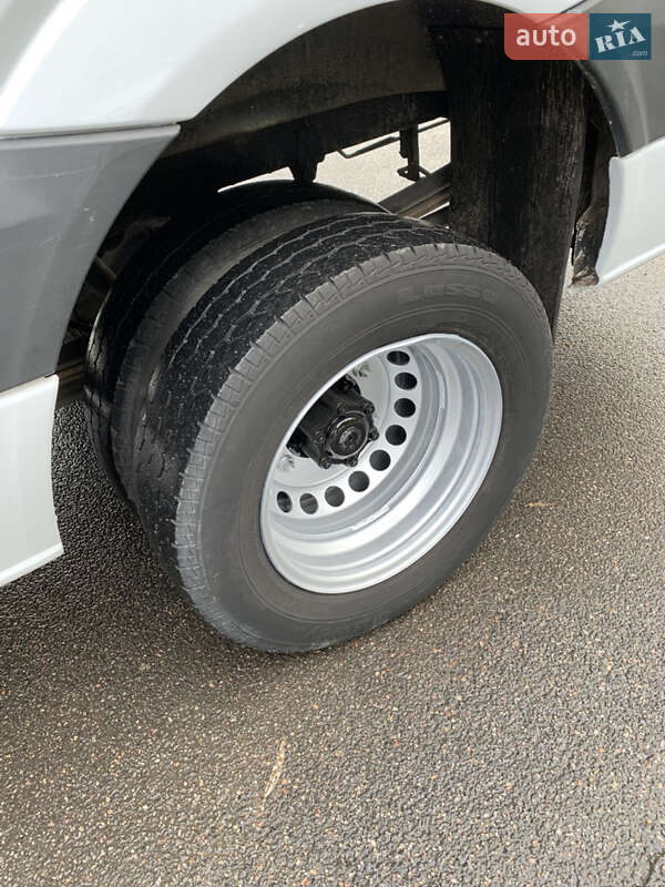 Грузопассажирский фургон Mercedes-Benz Sprinter 2015 в Виннице